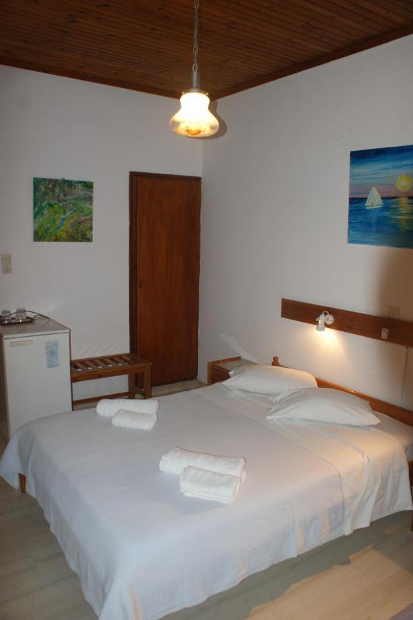 Hotel Eleftheria Páros Eksteriør billede