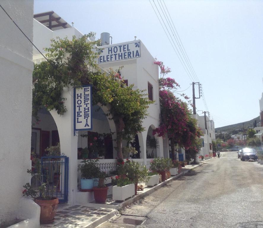 Hotel Eleftheria Páros Eksteriør billede